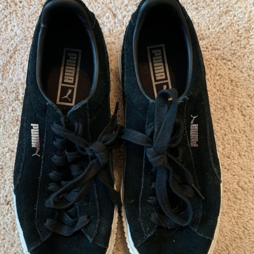 lightly worn puma platform sneakers
